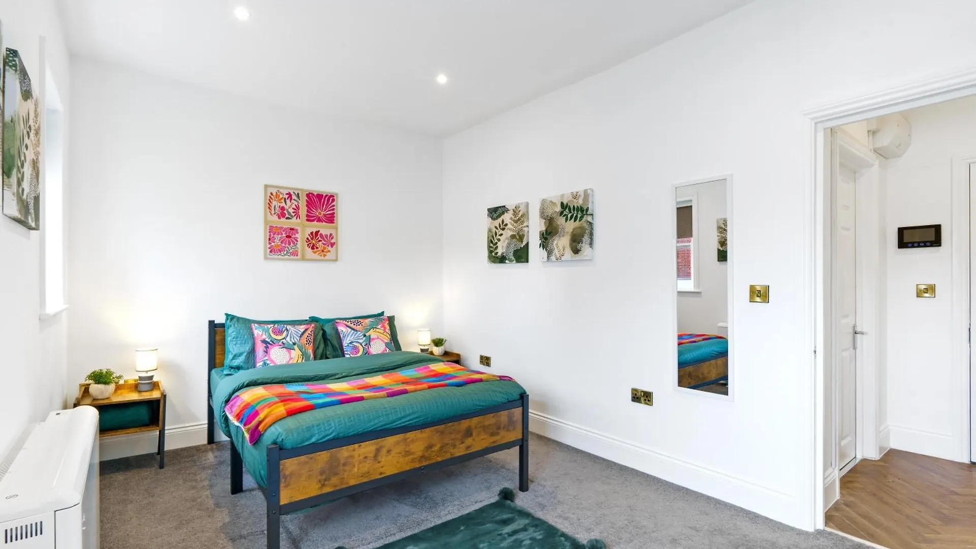 Stylish Modern Central Flat Brighton 0*,  United Kingdom